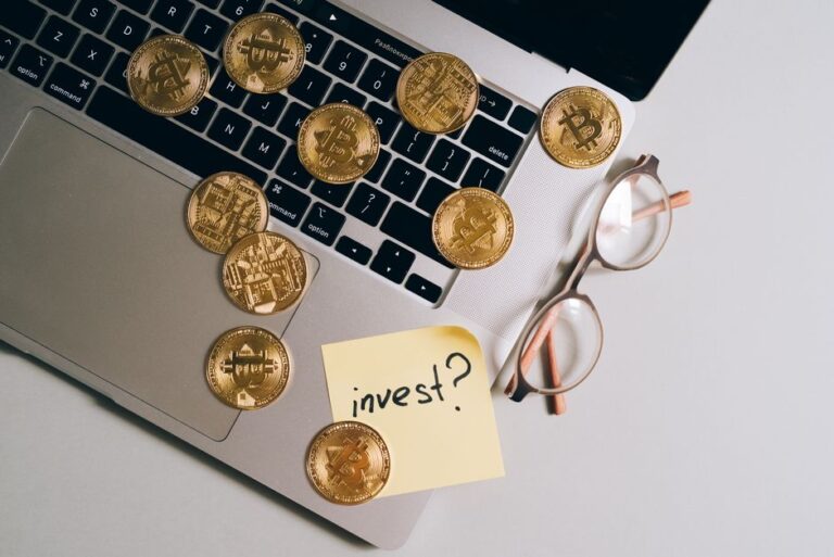 Desafíos y Oportunidades del Criptomercado: ¿Es el Momento de Invertir?
