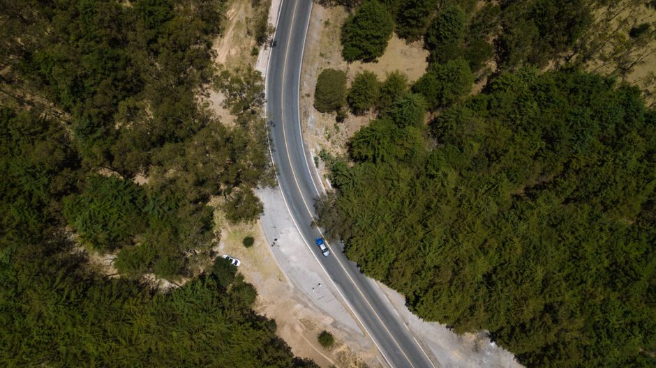 Nuevas Rutas Emergentes: Destinos Eléctricos que Están Revolucionando el Turismo en 2024